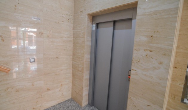 Resale - Apartment -
Torrevieja - Playa del Cura