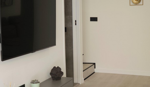 Resale - Bungalow -
Torrevieja - Los Europeos