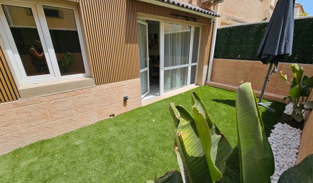Resale - Bungalow -
Torrevieja - Los Europeos