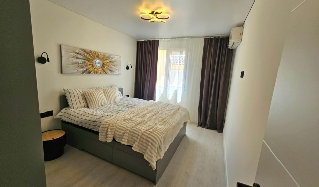 Resale - Bungalow -
Torrevieja - Los Europeos