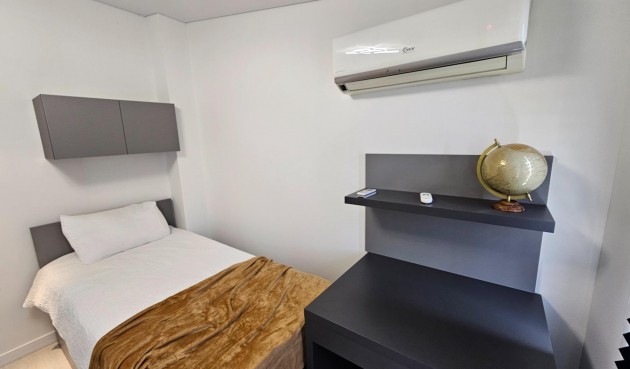 Resale - Bungalow -
Torrevieja - Los Europeos