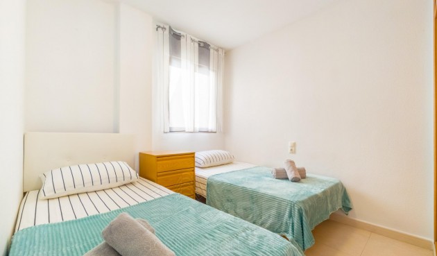 Resale - Apartment -
Torrevieja - Playa de los Locos