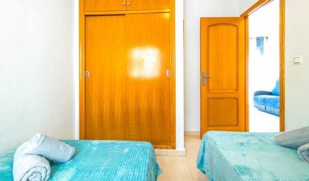 Resale - Apartment -
Torrevieja - Playa de los Locos