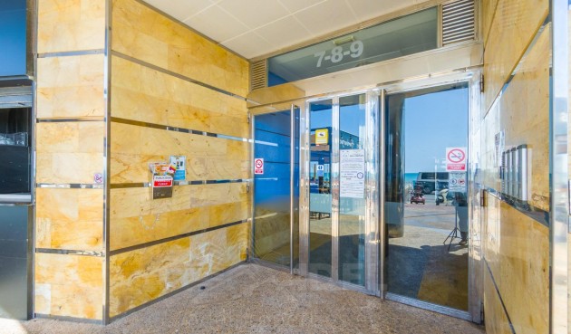 Resale - Apartment -
Torrevieja - Playa de los Locos