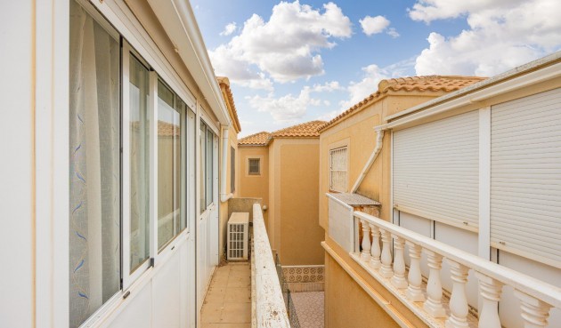 Resale - Villa -
Torrevieja - Torretas
