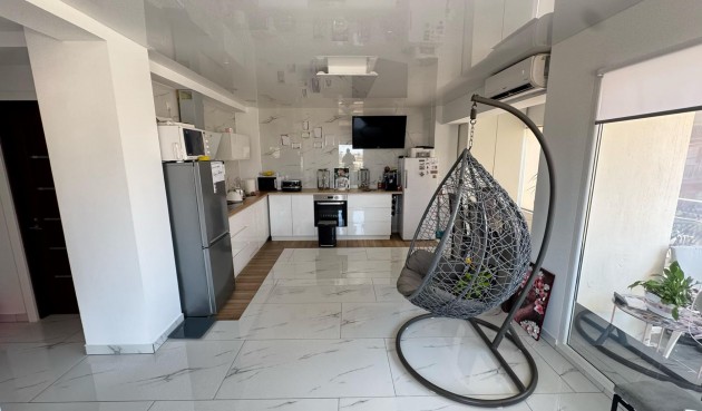 Resale - Apartment -
Torrevieja - Zona Los Frutales
