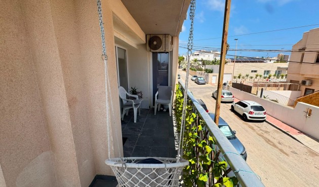 Resale - Apartment -
Torrevieja - Zona Los Frutales