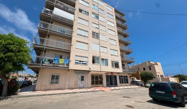 Resale - Apartment -
Torrevieja - Zona Los Frutales