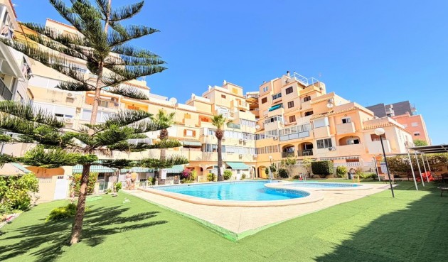Resale - Apartment -
Torrevieja - Nueva Torrevieja
