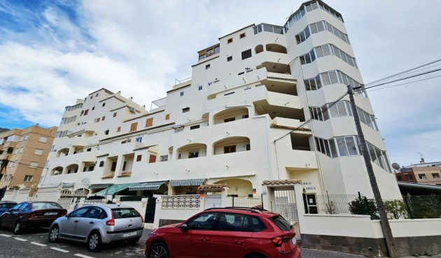 Resale - Apartment -
Torrevieja - Nueva Torrevieja