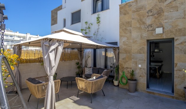 Resale - Town House -
Villamartin - Costa Blanca