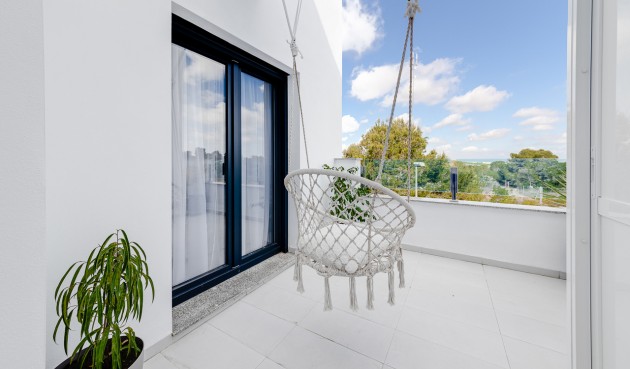 Resale - Town House -
Villamartin - Costa Blanca