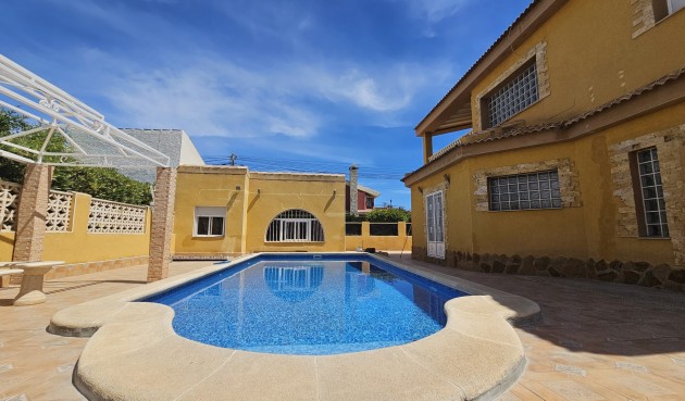 Resale - Villa -
Los Alcazares - Costa Calida