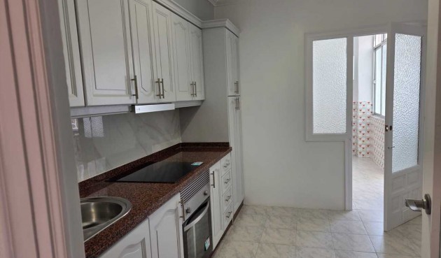 Reventa - Apartment -
Torrevieja - Habaneras