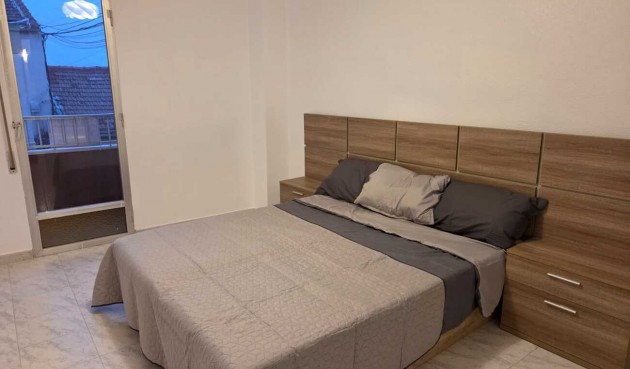 Reventa - Apartment -
Torrevieja - Habaneras