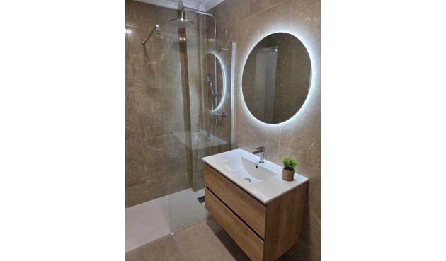 Reventa - Apartment -
Torrevieja - Habaneras