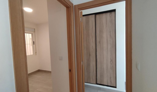 Resale - Apartment -
Torrevieja - Habaneras