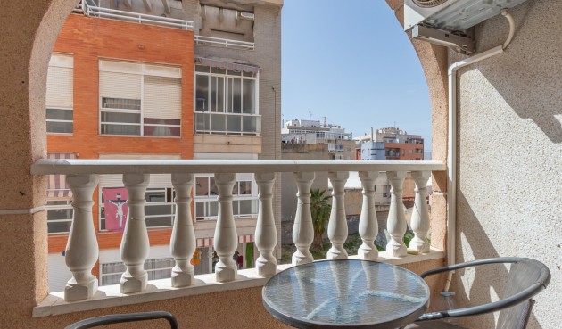 Resale - Apartment -
Torrevieja - Costa Blanca