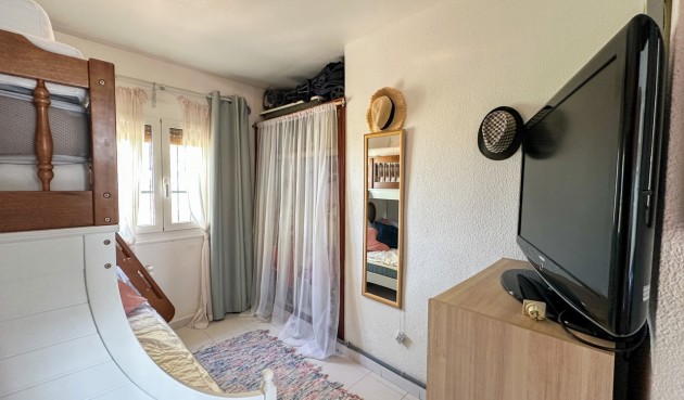 Återförsäljning - Bungalow -
San Miguel de Salinas - Inland