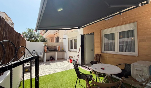 Resale - Bungalow -
Torrevieja - La Veleta