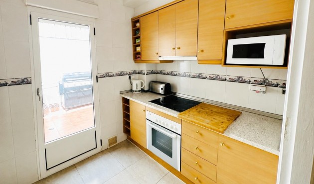 Brukt - Bungalow -
Orihuela Costa - Los Altos