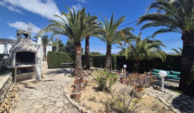 Återförsäljning - Villa -
Moraira - Costa Blanca