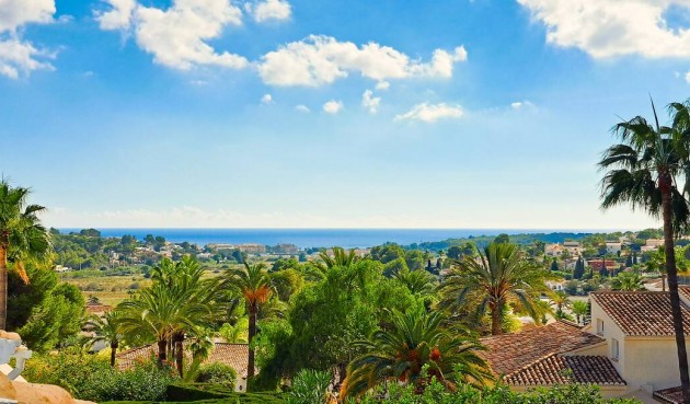Reventa - Town House -
Moraira - Costa Blanca