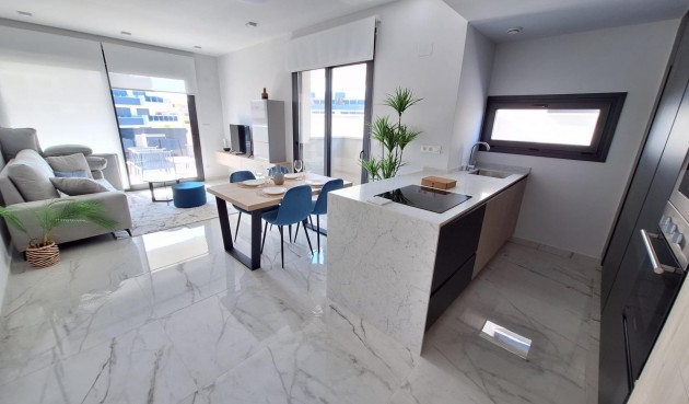 Återförsäljning - Apartment -
Orihuela Costa - Punta Prima