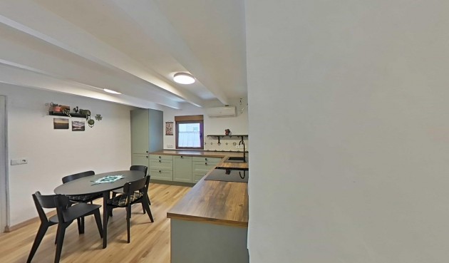 Återförsäljning - Town House -
Formentera del Segura - Centro