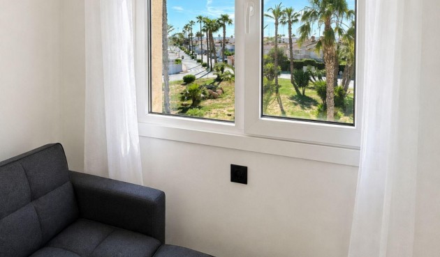 Reventa - Bungalow -
Torrevieja - Carrefour
