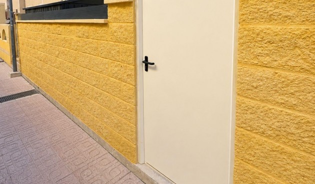Reventa - Bungalow -
Torrevieja - Carrefour