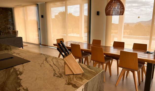 Obra nueva - Villa -
Pinoso - Casas Pastor