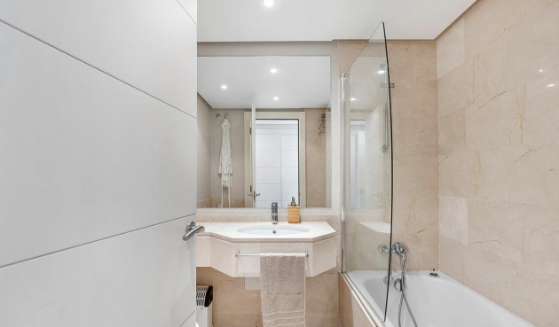 Återförsäljning - Apartment -
Orihuela - Las Colinas