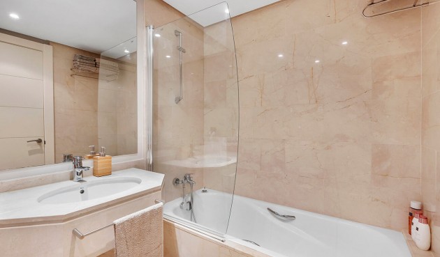Återförsäljning - Apartment -
Orihuela - Las Colinas