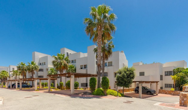 Återförsäljning - Apartment -
Orihuela - Las Colinas