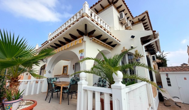 Reventa - Town House -
Cabo Roig - Costa Blanca