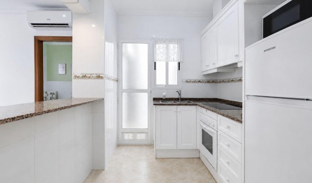 Reventa - Apartment -
Torrevieja - Centro