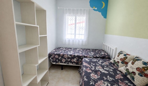 Reventa - Apartment -
Torrevieja - Centro