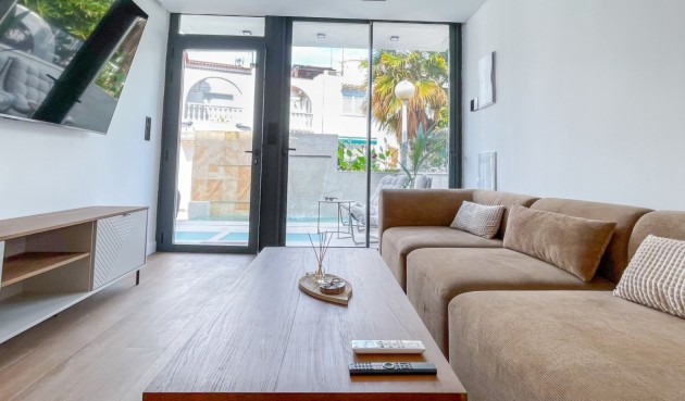 Reventa - Town House -
Torrevieja - Costa Blanca