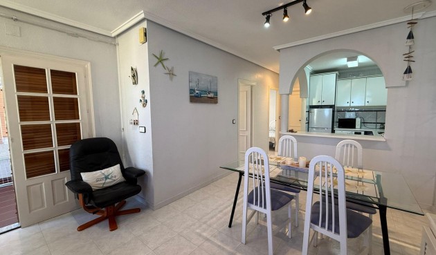 Återförsäljning - Bungalow -
Torrevieja - Punta Prima