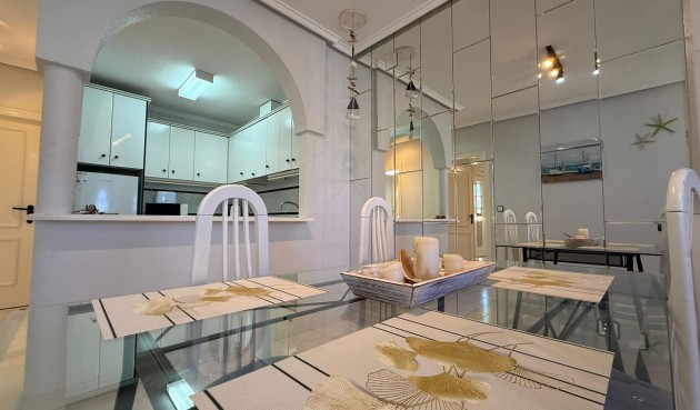 Återförsäljning - Bungalow -
Torrevieja - Punta Prima