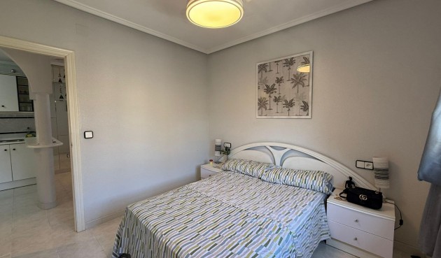 Återförsäljning - Bungalow -
Torrevieja - Punta Prima