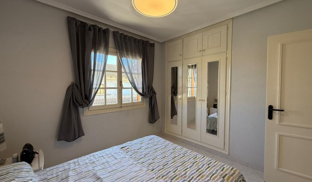 Återförsäljning - Bungalow -
Torrevieja - Punta Prima