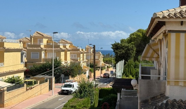 Återförsäljning - Bungalow -
Torrevieja - Punta Prima