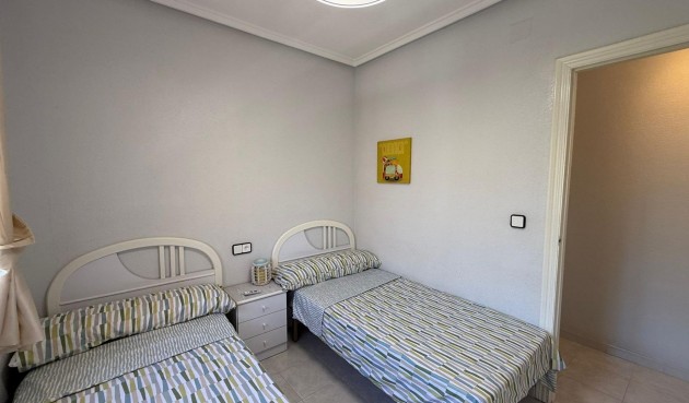 Återförsäljning - Bungalow -
Torrevieja - Punta Prima