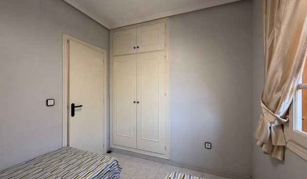 Återförsäljning - Bungalow -
Torrevieja - Punta Prima
