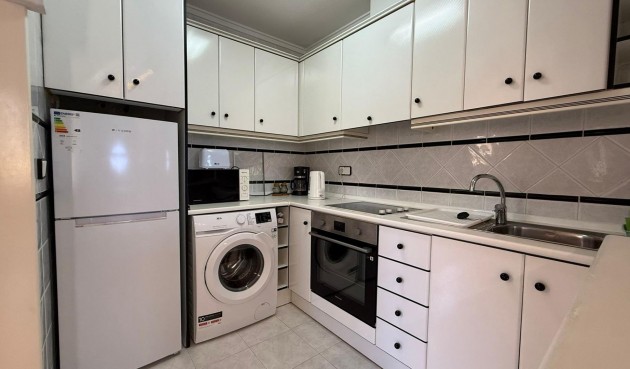 Återförsäljning - Bungalow -
Torrevieja - Punta Prima