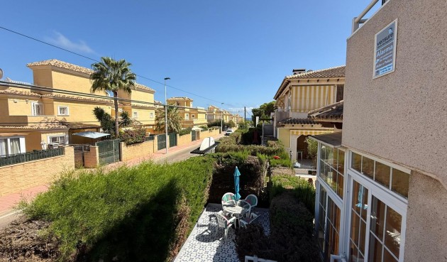 Återförsäljning - Bungalow -
Torrevieja - Punta Prima