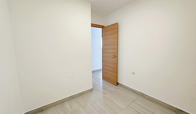 Reventa - Apartment -
Torrevieja - Centro