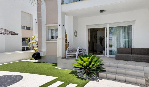 Återförsäljning - Apartment -
Rojales - Cuidad Quesada